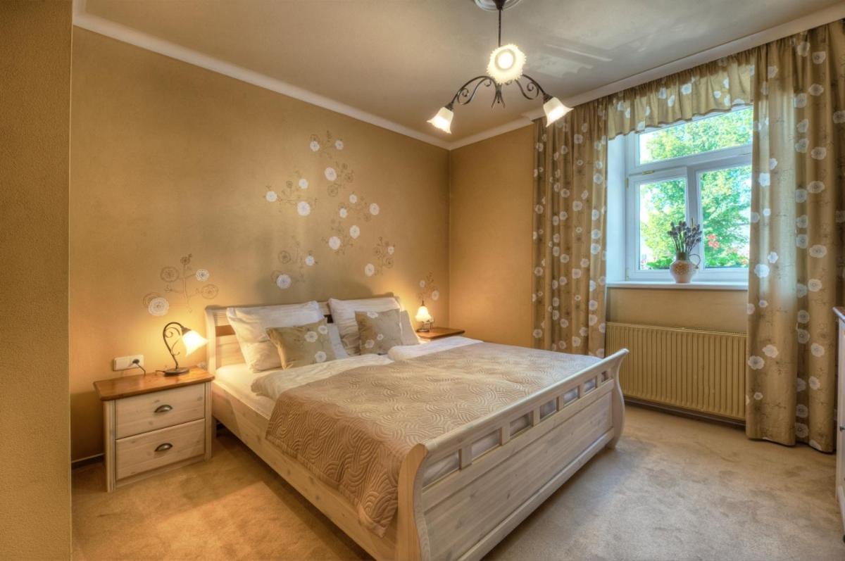 Hotel Pansky Dum Nove Mesto na Morave Luaran gambar