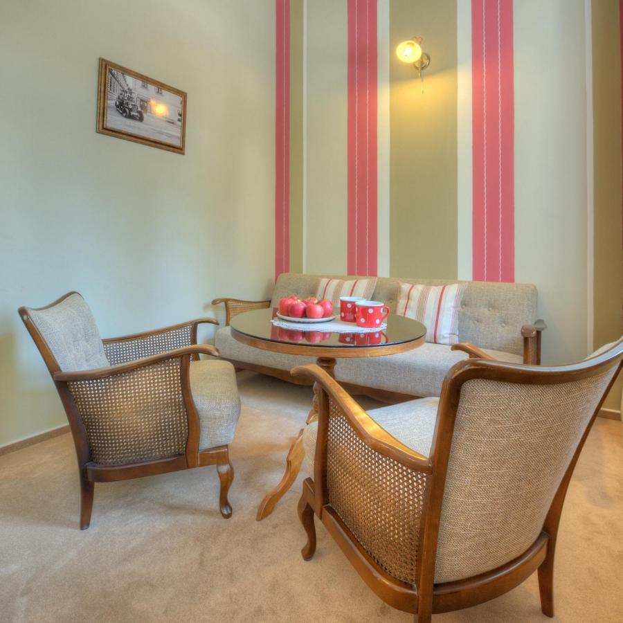 Hotel Pansky Dum Nove Mesto na Morave Luaran gambar